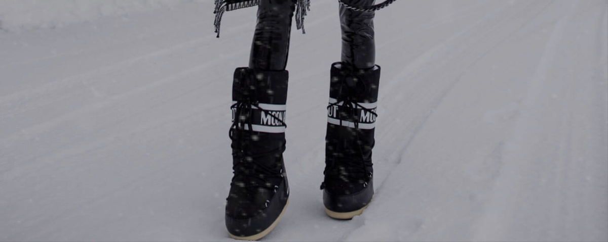 Why Your Winter Boot Order Is Decided in October, Not January