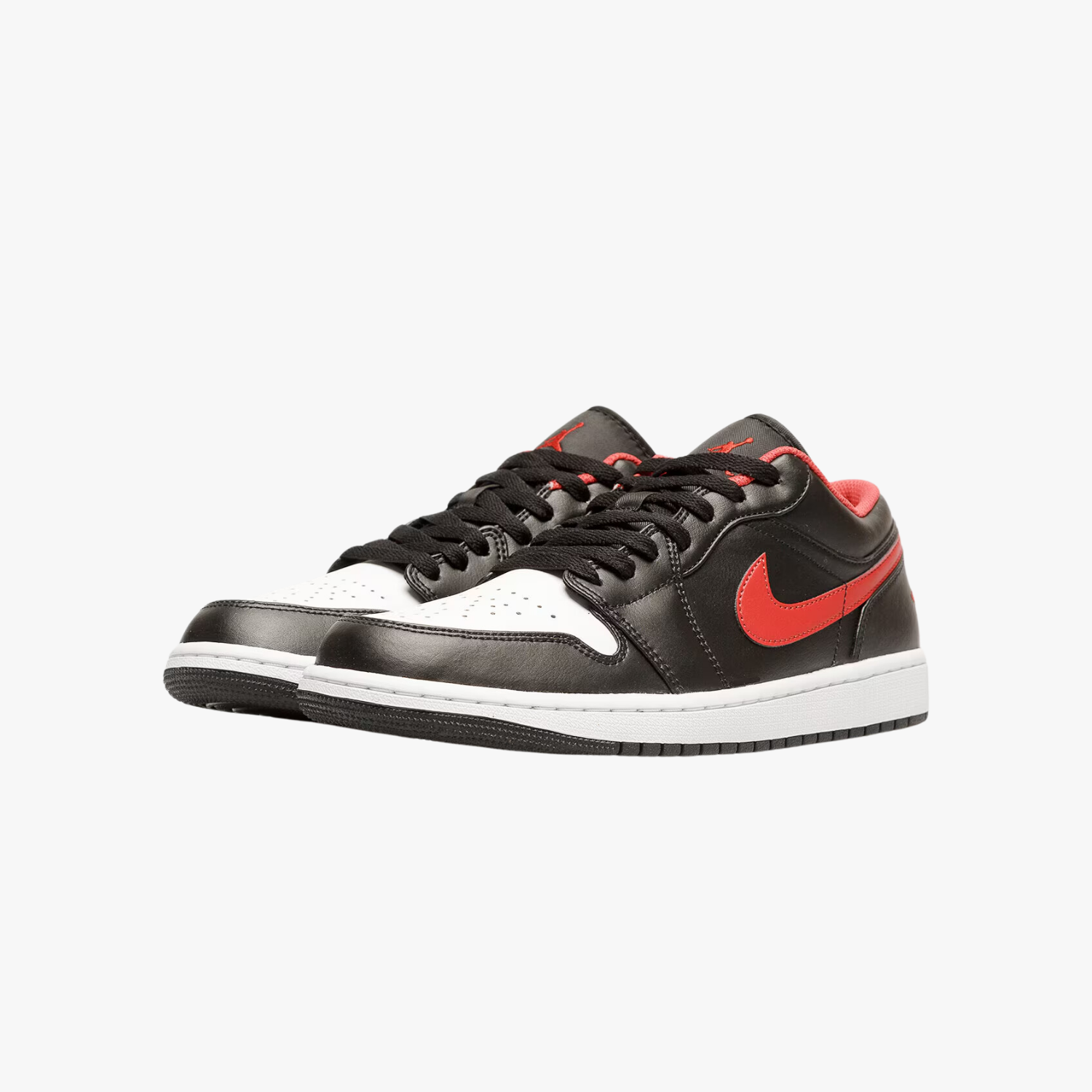 Air-Jordan-1-Low-White-Toe-oversoles-2