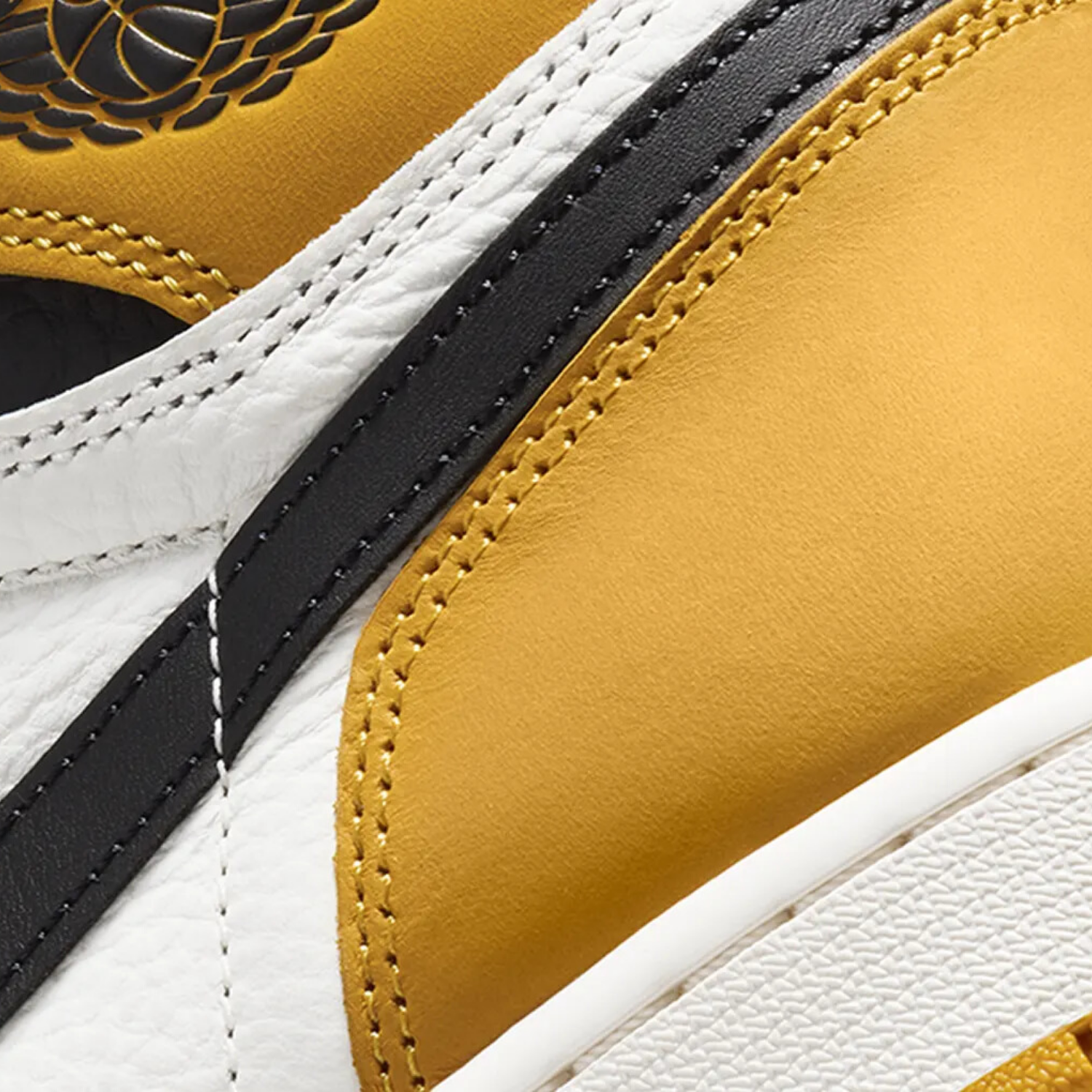 Air-Jordan-1-Retro-High-OG-Yellow-Ochre-oversoles-6