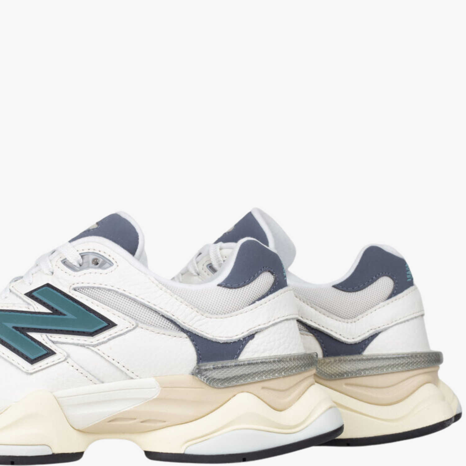 New-Balance-9060-Spurce-oversoles-4