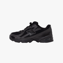 New Balance 740 "Triple Black"