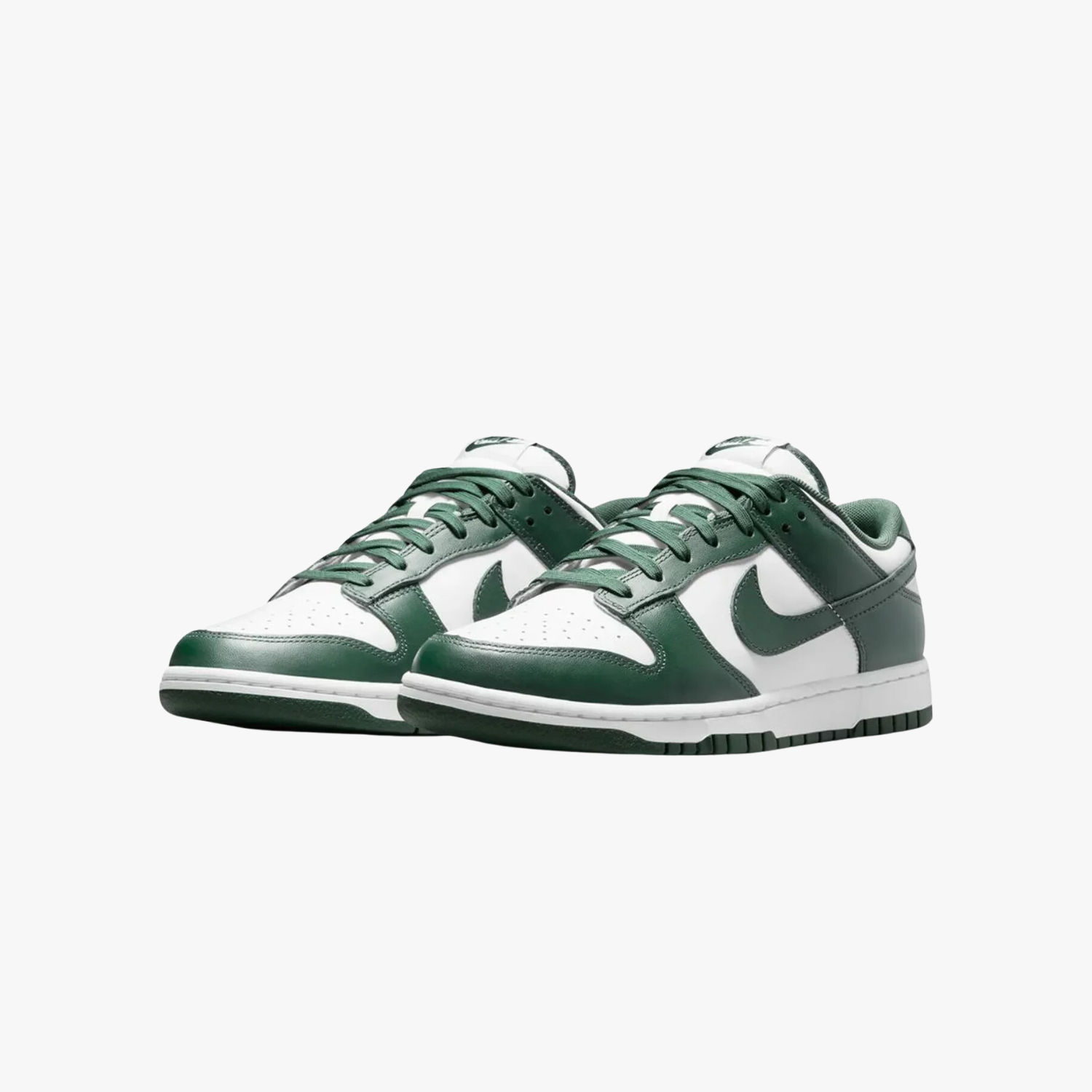 Nike-Dunk-Low-Michigan-Green-oversoles-2