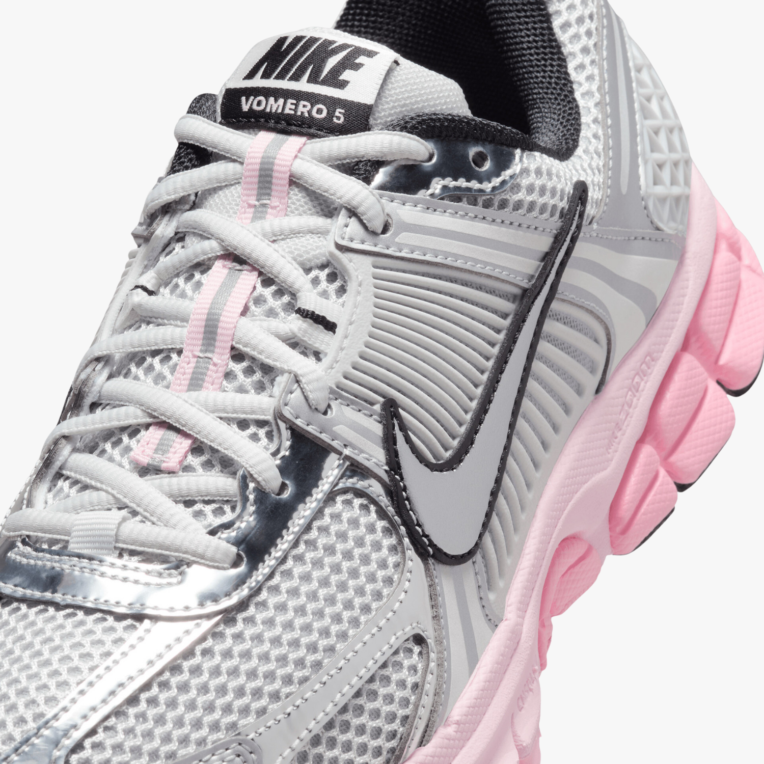 Nike-Zoom-Vomero-Photon-Dust-Pink-Foam-oversoles-5