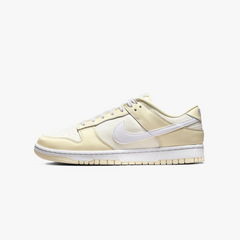 Nike Dunk Low "Latte di cocco"