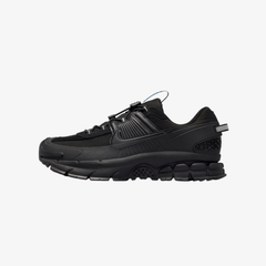 Nike Zoom Vomero Roam "Triple Black"