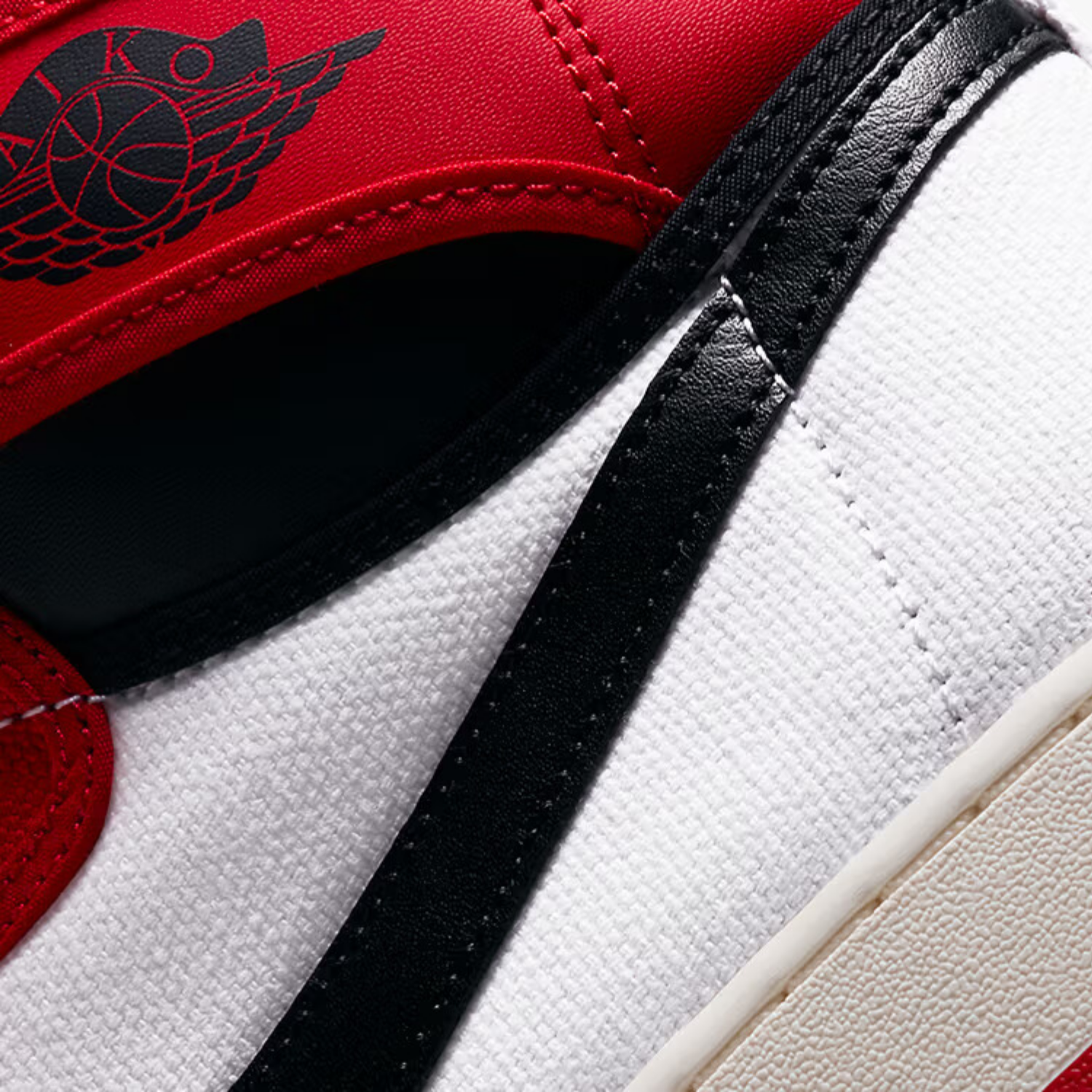 nike air jordan 1 chicago ko